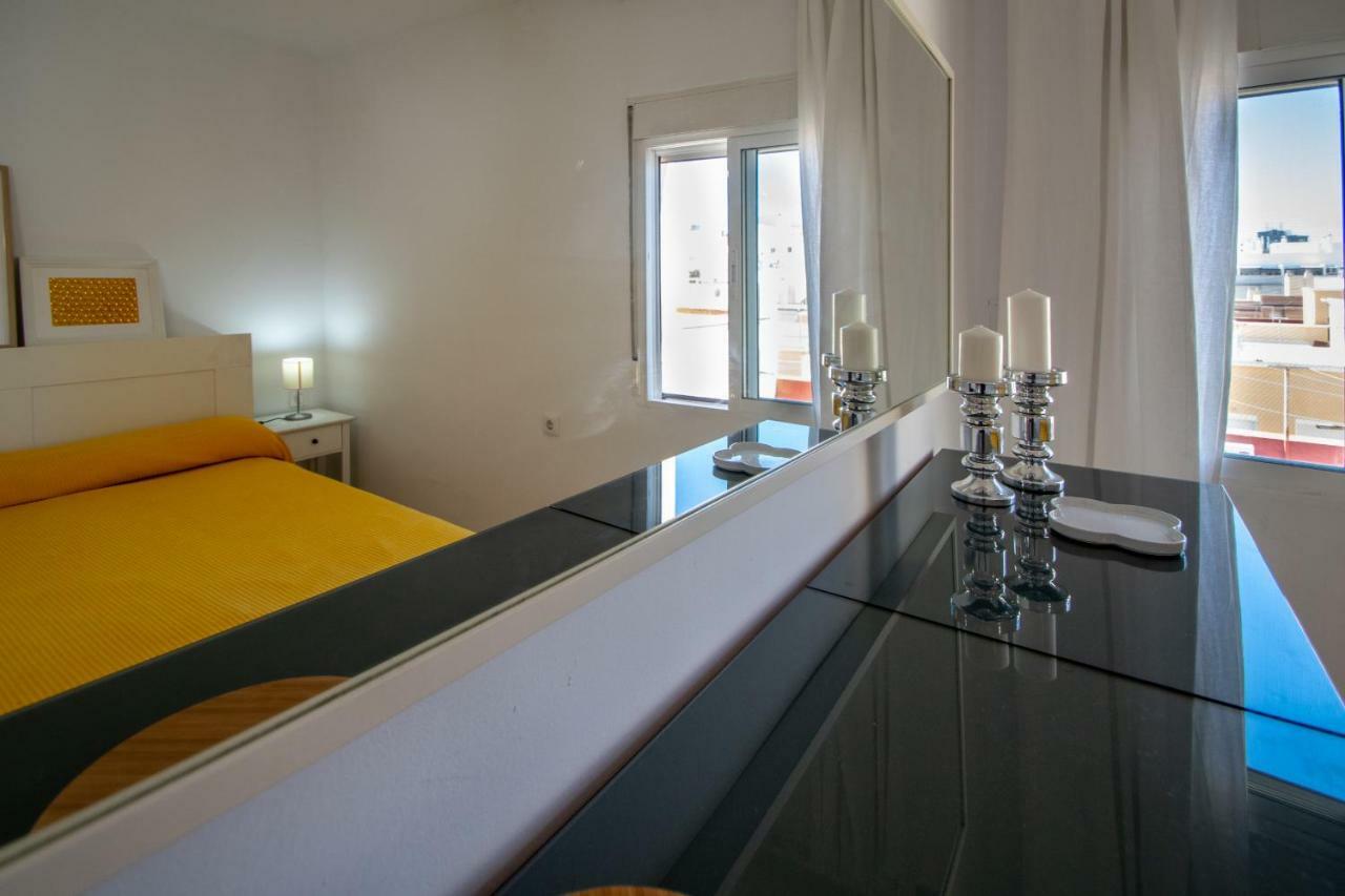 Apartamento El Rayo Verde Cádiz Exterior foto